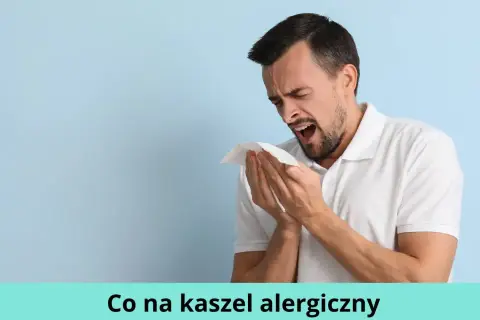 Mężczyzna z nieleczonym kaszlem alergicznym chwyta chusteczkę, próbując powstrzymać kichnięcie.