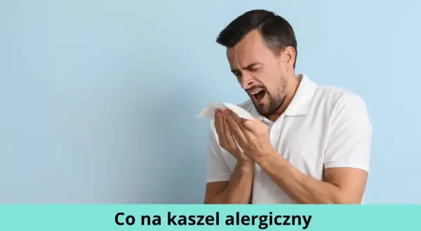 Mężczyzna z nieleczonym kaszlem alergicznym chwyta chusteczkę, próbując powstrzymać kichnięcie.